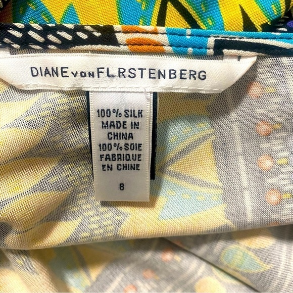 Diane Von Furstenberg EVRIN 100% Silk Size 8 Jersey Wrap Blouse Colorful - Picture 7 of 10